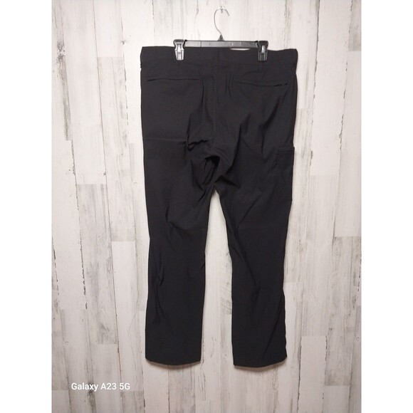 UB Tech Mens Cargo Utility Pants Size 38x34 Classic Fit Lot Of 2 Gorpcore Hiking - Picture 5 of 10
